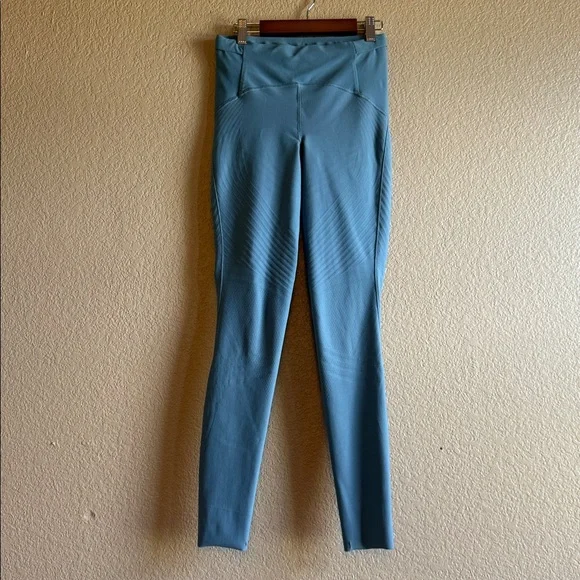 Lululemon SenseKnit Running High-Rise Tight - Picture 5 of 7